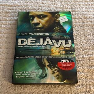 Déjà Vu DVD - Black and Green Cover